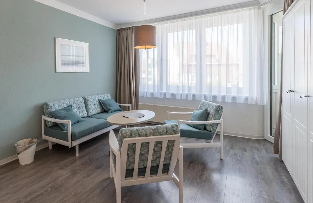 Mingers Hotel-1