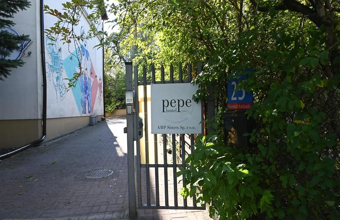 Pepe Hostel-1