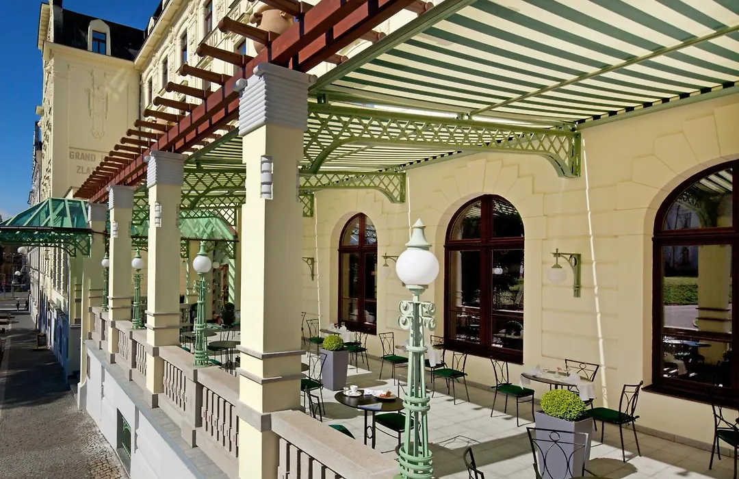 Clarion Grandhotel Zlaty Lev-1