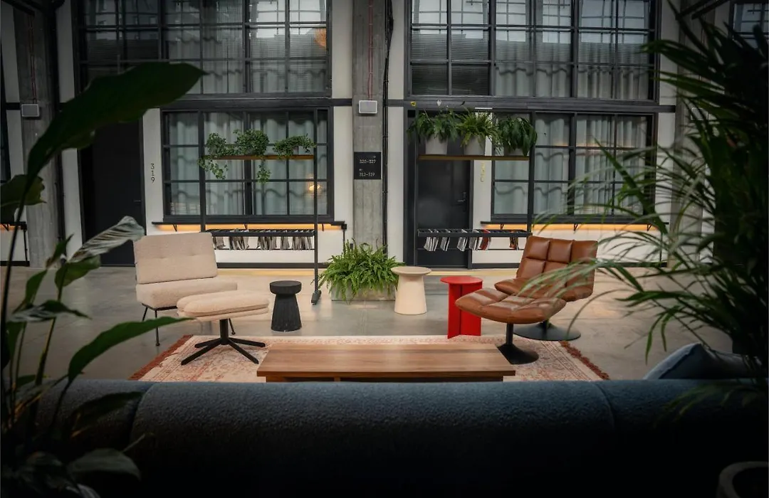 Montownia Lofts & Experience-1