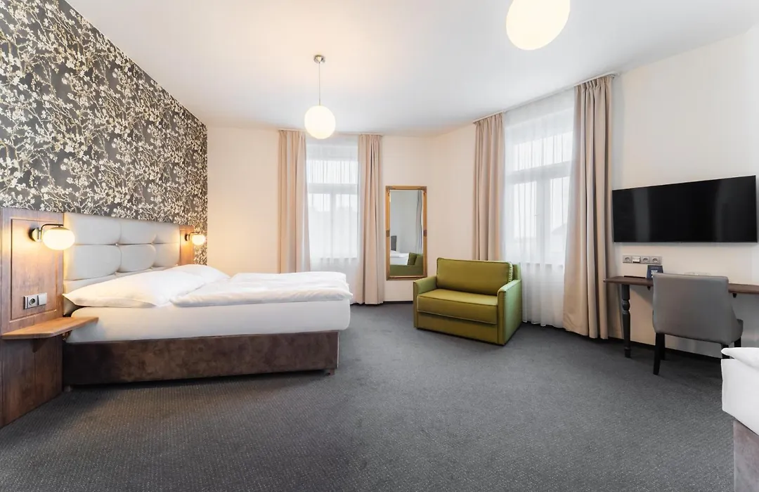 EA Hotel Victoria-1