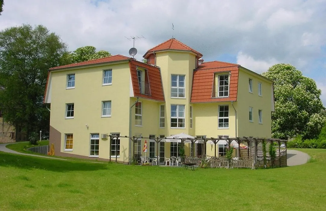 Landhotel Am Peetscher See-1