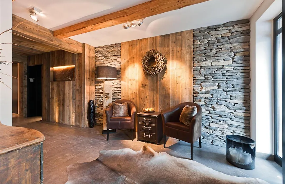 Burgus - Design Suites&Apartments-1