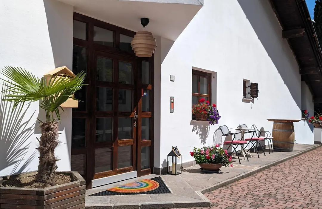 Hotel Eden Guesthouse-1