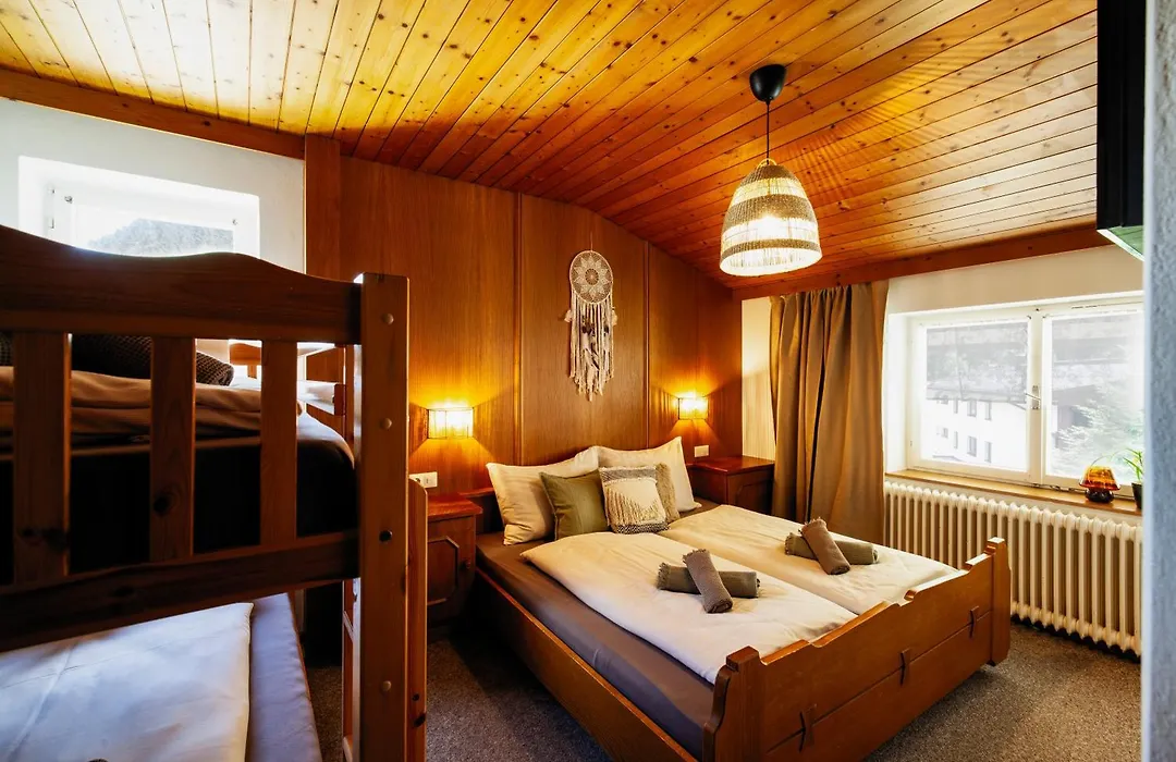 Pinetree Lodge Mayrhofen-1