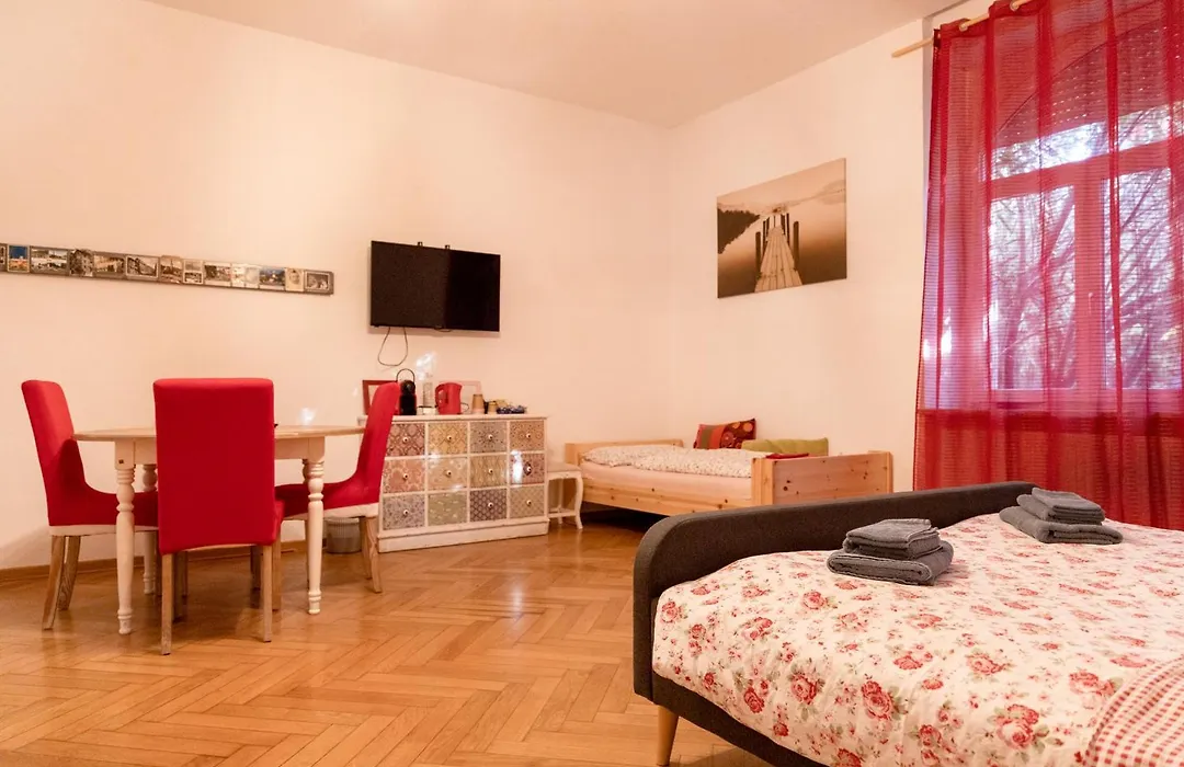 Bolzano Rooms-1