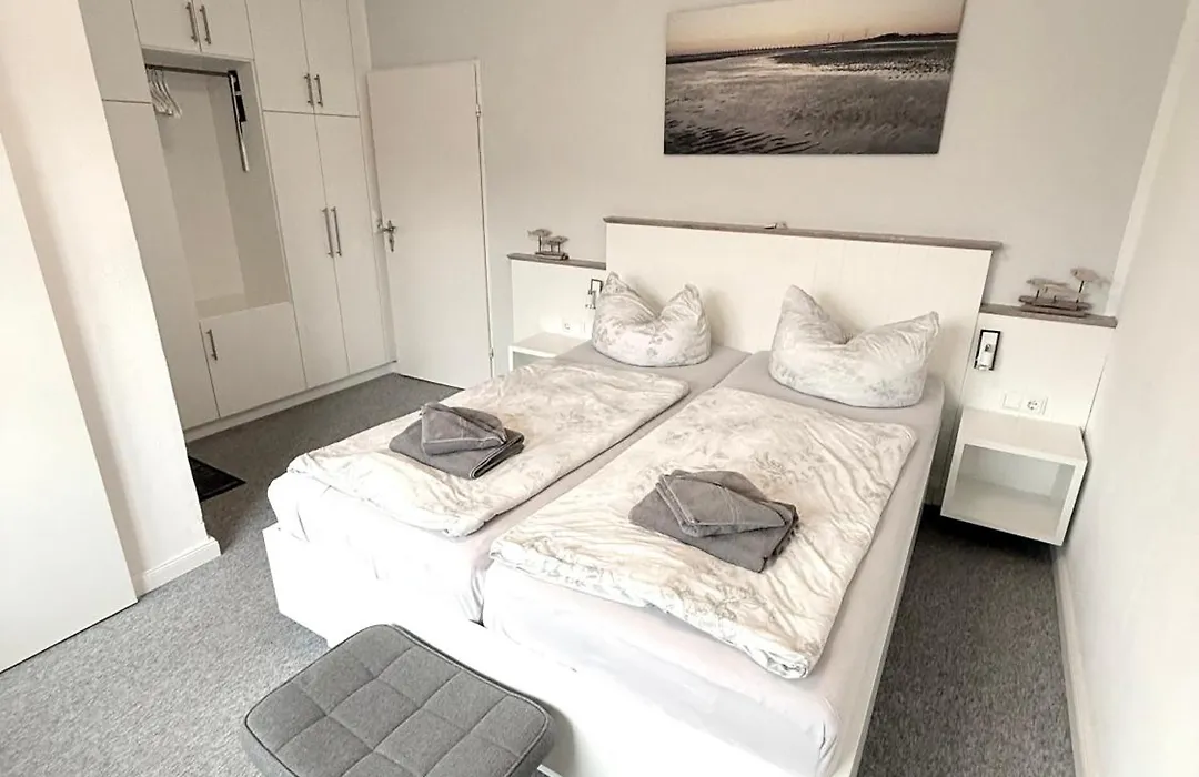 Hotel garni Seeluft Büsum-1