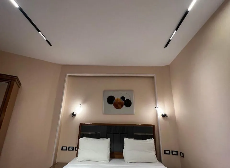 Space Room-1