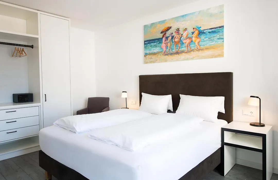 Hotel Meerzeit-1