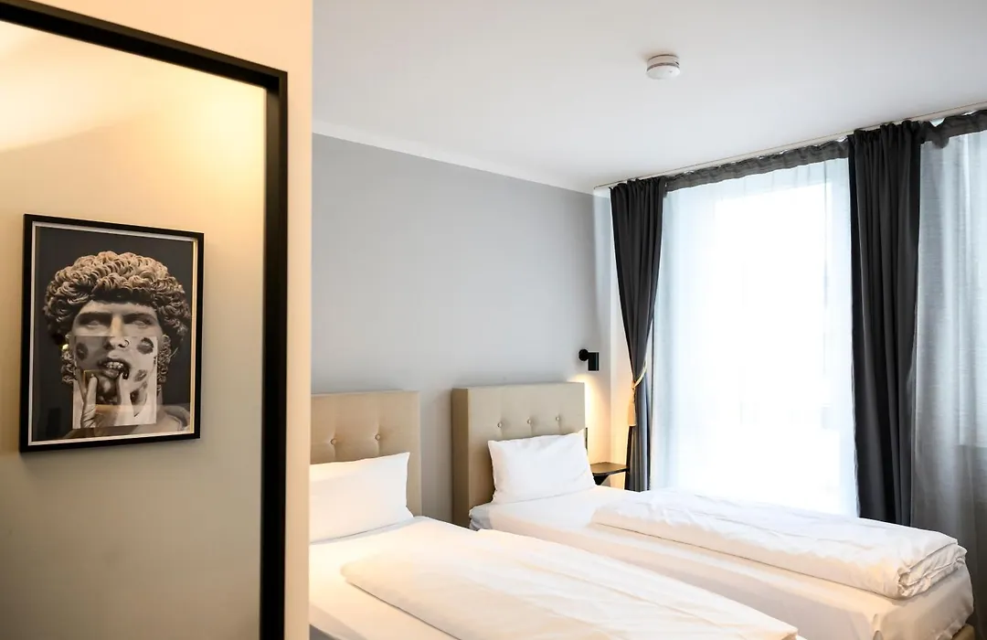Nikii City Hotel-1