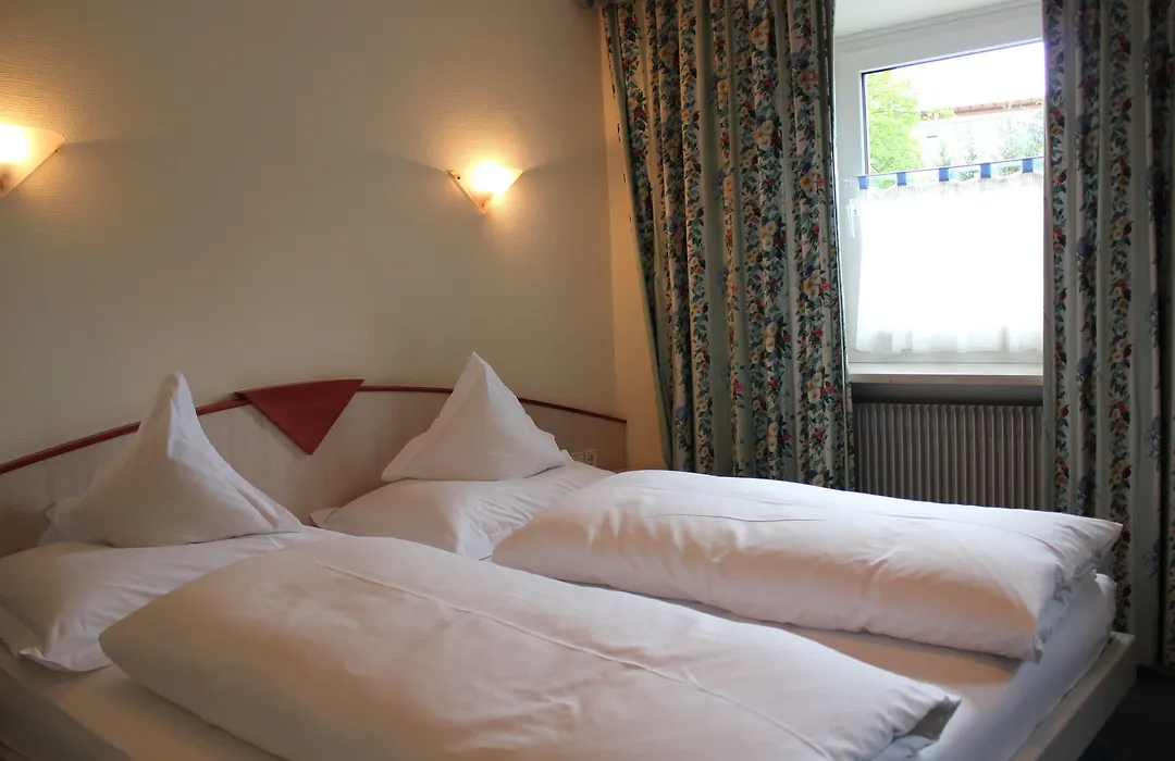 Hotel Löwenhof-1