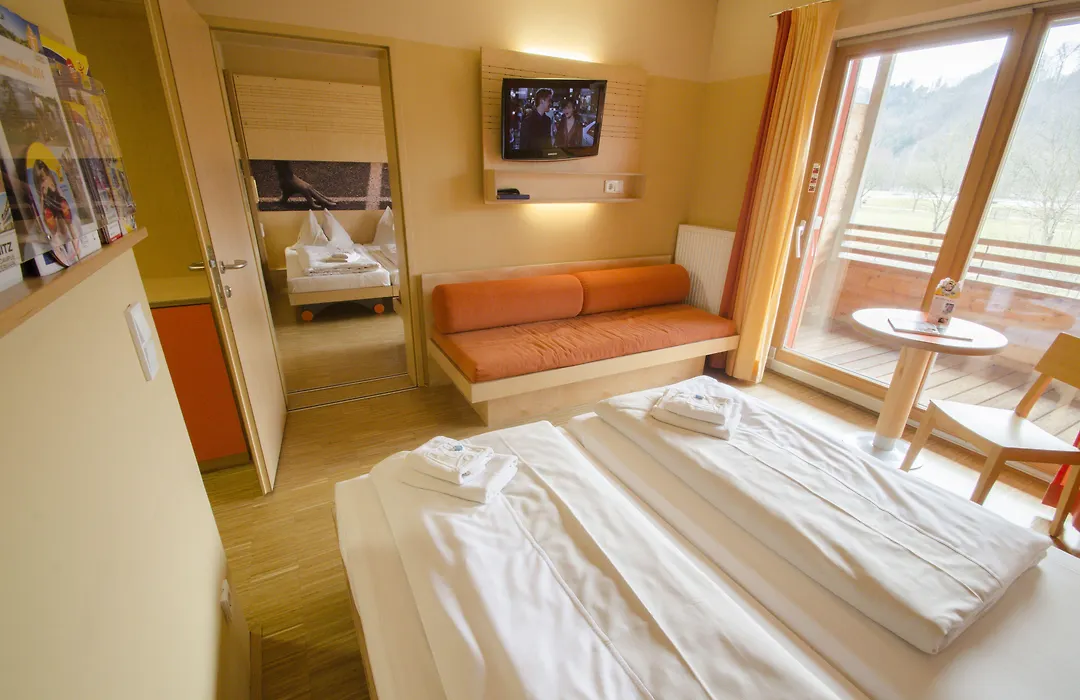 JUFA Hotel Leibnitz-1