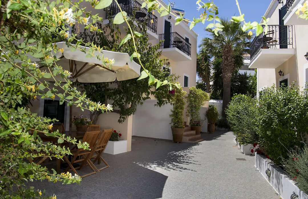 Twin House Spetses-1