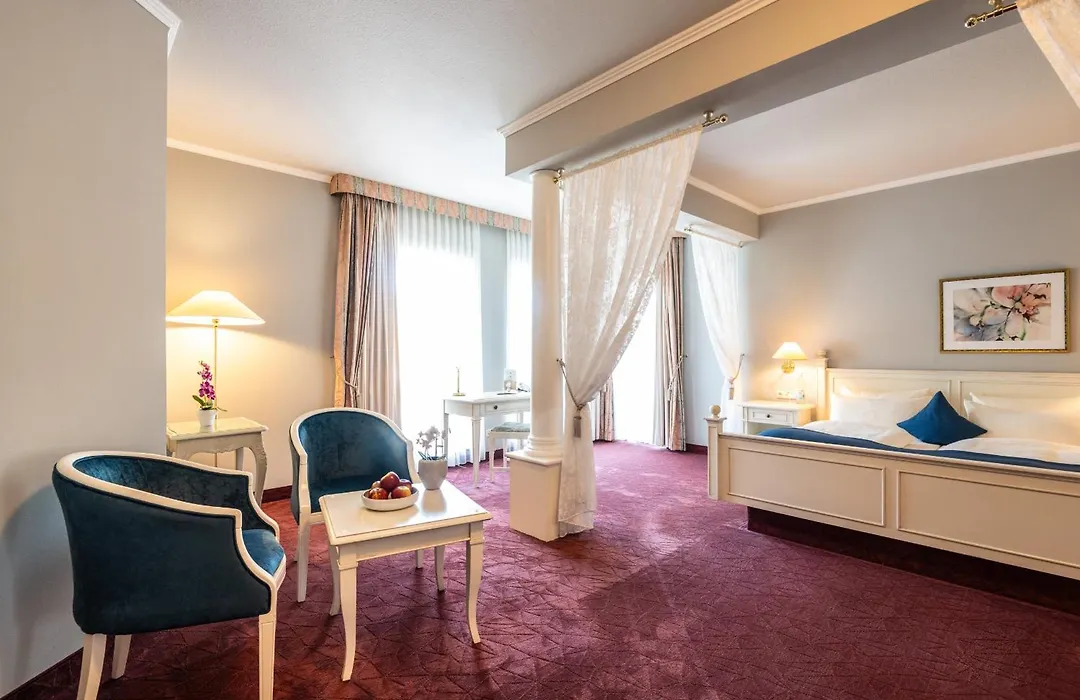 Schloß-Hotel Petry-1