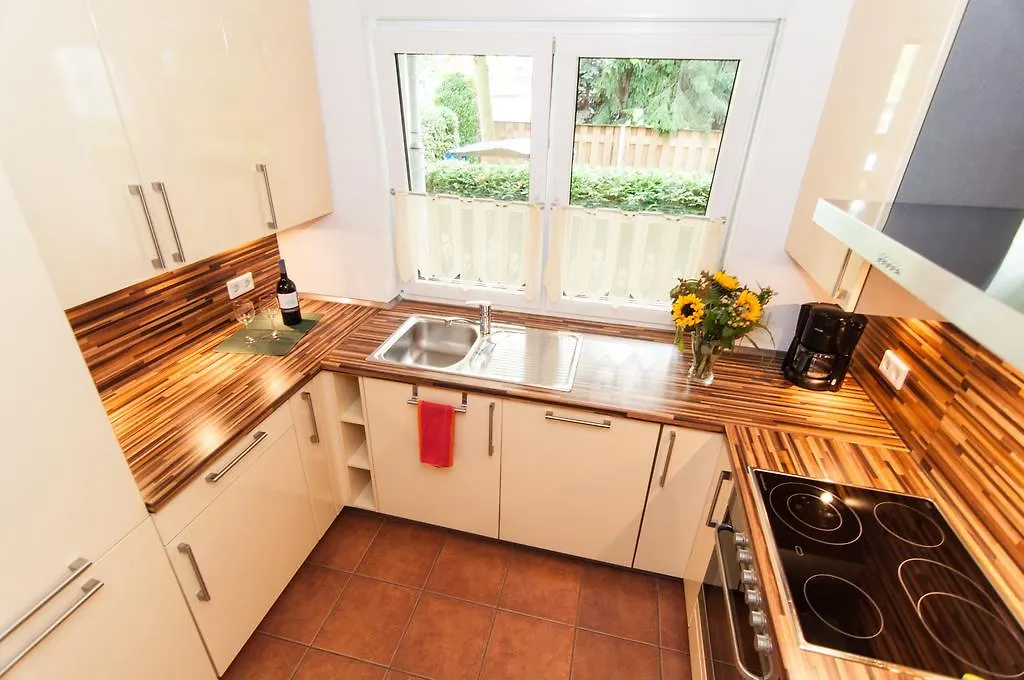 Ferienwohnung Neuss-1