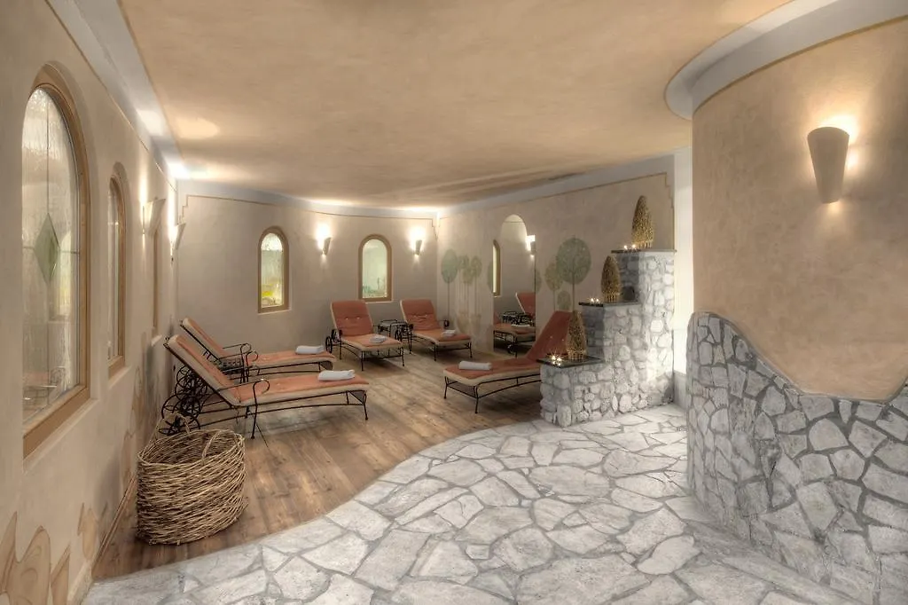 Hotel Conturines-1