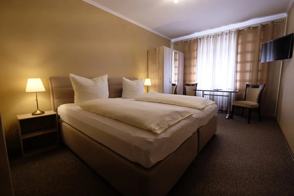Hotel Grüner Kranz-1