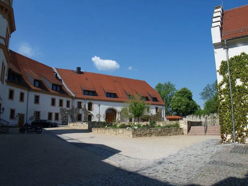 Schlosshotel Schkopau-1