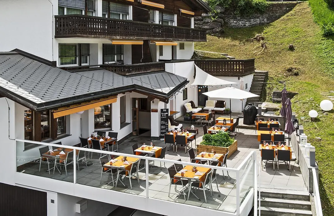 Hotel Restaurant Chesa-1