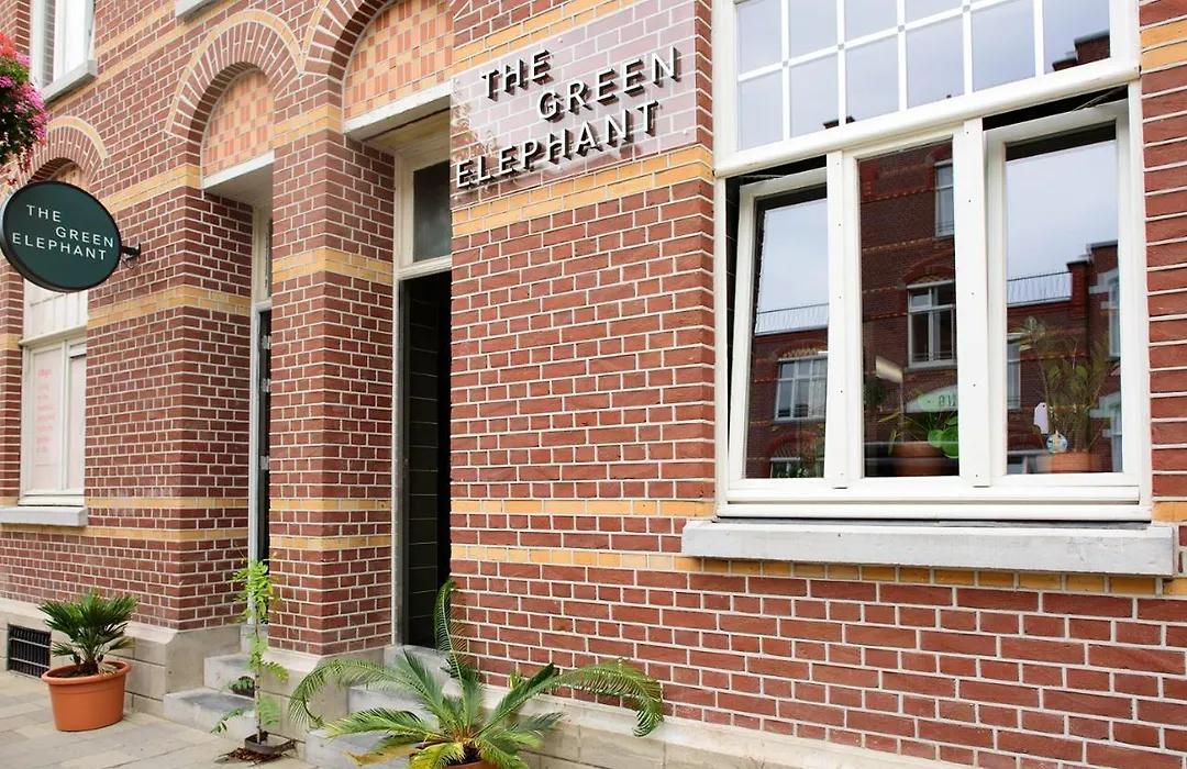 The Green Elephant Hostel & Spa-1