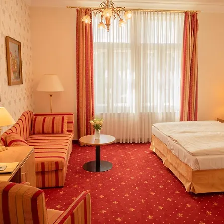 Alte Landratsvilla Hotel Bender-2