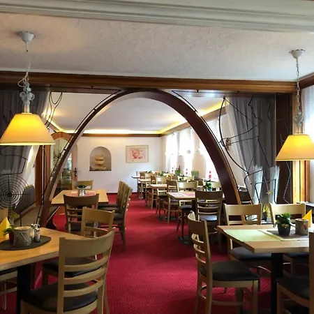 Hotel-Restaurant Gasthof zum Schützen-3