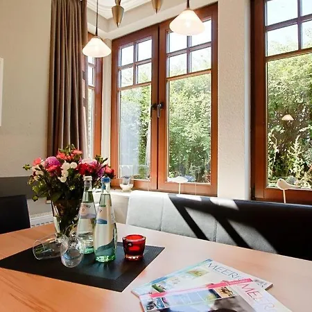 Windflüchter, Landhaus Haven Höövt-3