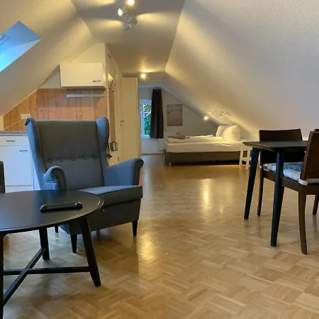Haus Kachelot-3