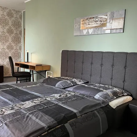 Hotelpension Am Thermalbad-2