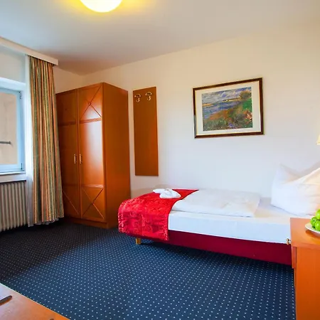 Hansadom Hotel Köln-3