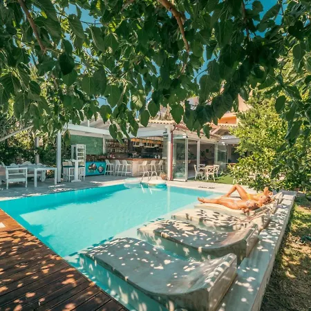 Georgia'S Garden By Omilos Hotels-2