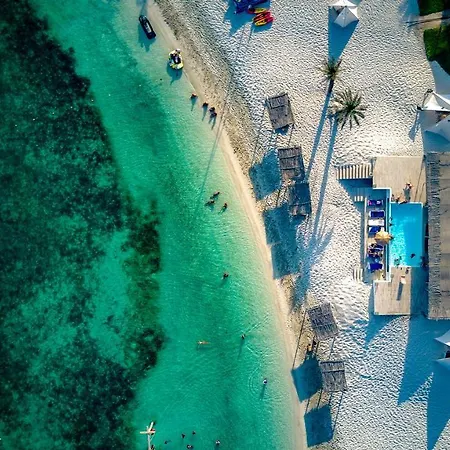 Nurai Island Resort-2