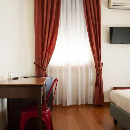 Hotel San Guido-3