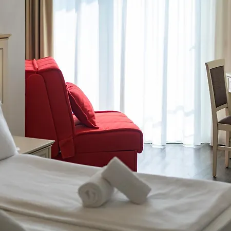 Hotel Sogno Del Benaco-3