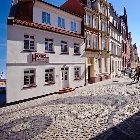 Hotel Am Alten Hafen-2