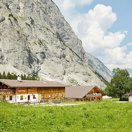 Gramai Alm Alpengenuss & Natur Spa-2