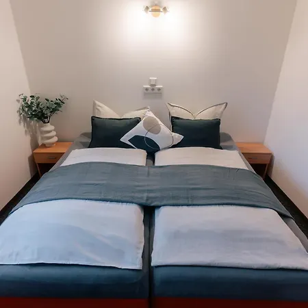 Das Schlafgut Dessau Bungalows-2