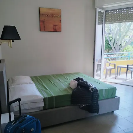 Hotel Calamosca-3