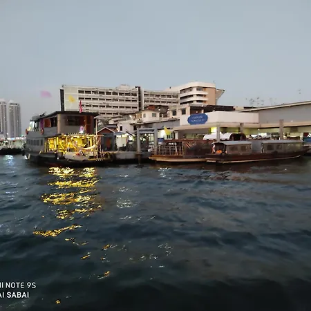 Sabai Sabai Liveaboard Bangkok-3