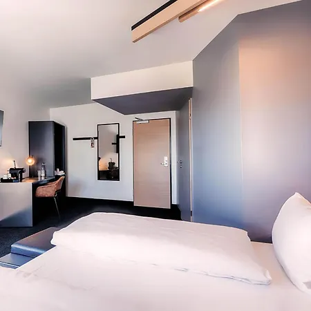 ibis Aachen Hauptbahnhof-3