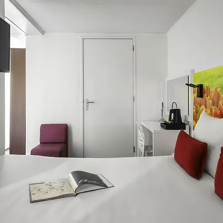 Ibis Styles Amsterdam City-3
