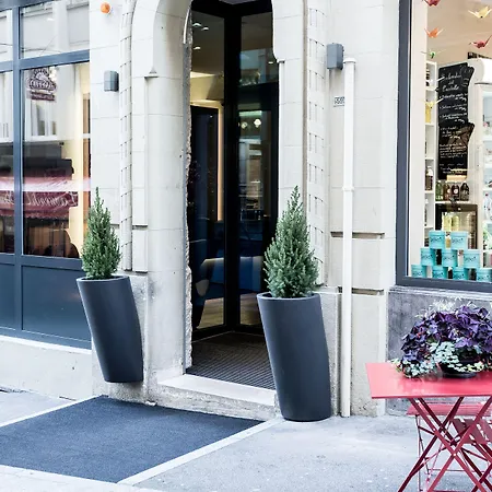 Hotel Des Voyageurs Boutique-2