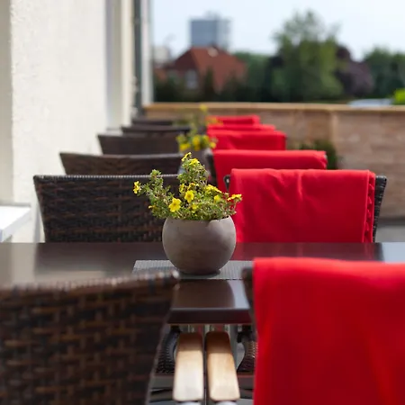 Tryp By Wyndham Luebeck Aquamarin-3