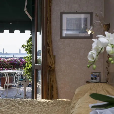 Hotel Riviera Venezia Lido-3