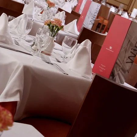 Hotel Clumba-2
