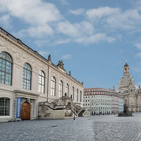Townhouse Dresden-3
