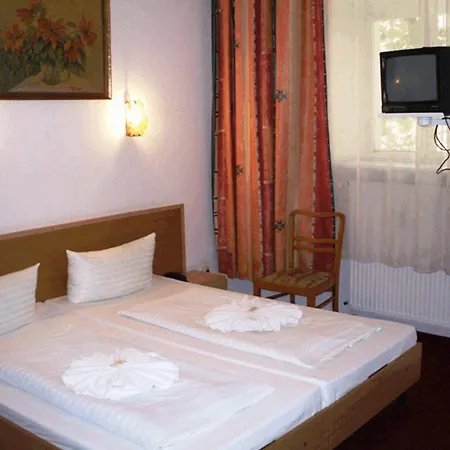 Hotel Messe am Funkturm-2