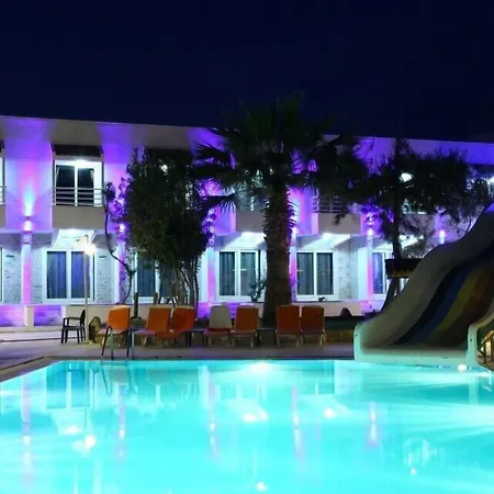 Delfi Hotel Spa&Wellness Center-2
