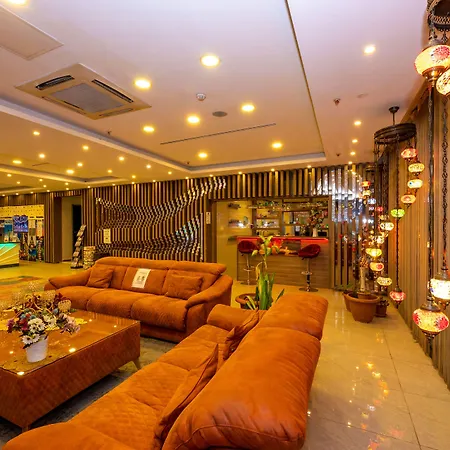 Grand Palace Hotel-2