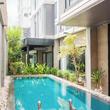 S 2 Modern Boutique Hotel-2